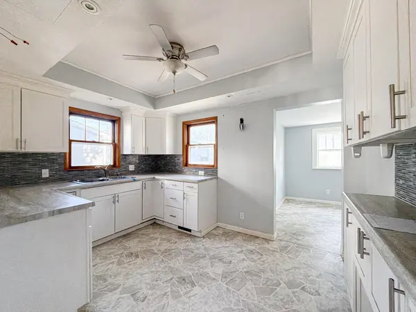 507 NW 6th St, Abilene, KS 67410