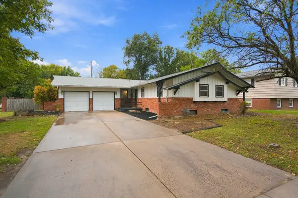 4001 W Bella Vista, Wichita, KS 67212
