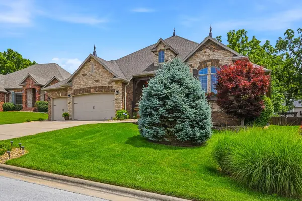 1272 Hayden CT, Springfield, MO 65804
