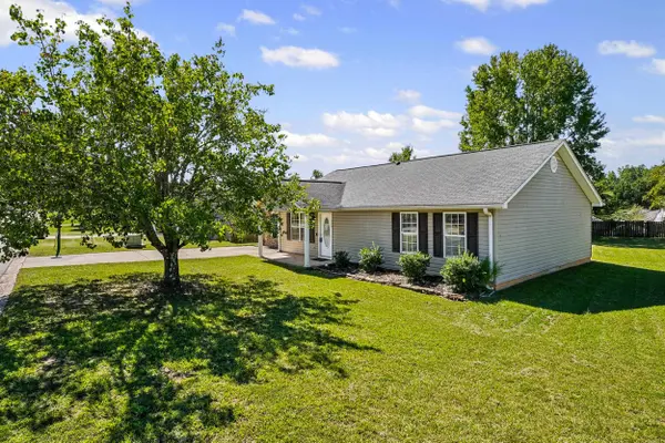 800 Very Fine Drive, Fountain Inn, SC 29644