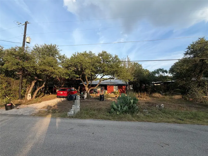 8207 Williamson Creek DR, Austin, TX 78736