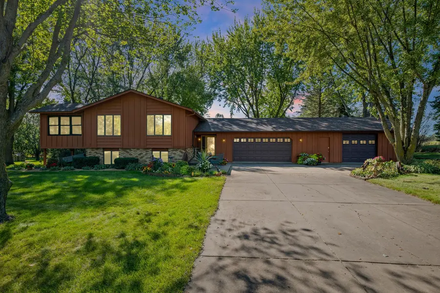 22465 Rush Creek DR, Rogers, MN 55374