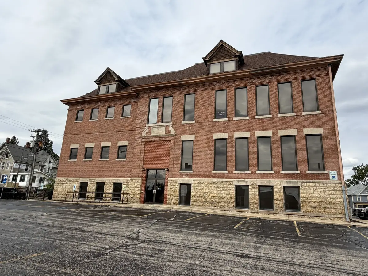 773 W Lincoln BLVD, Freeport, IL 61032