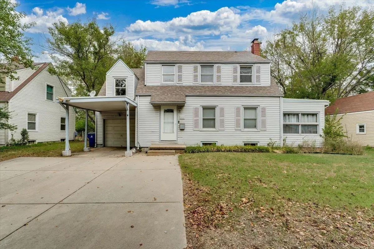 2410 E Wilma, Wichita, KS 67211