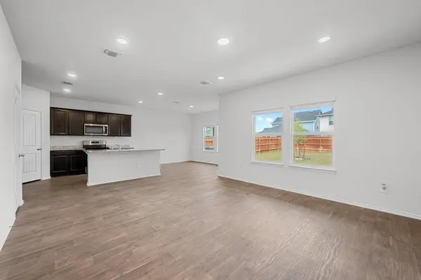 164 Frogmore LOOP, Kyle, TX 78640