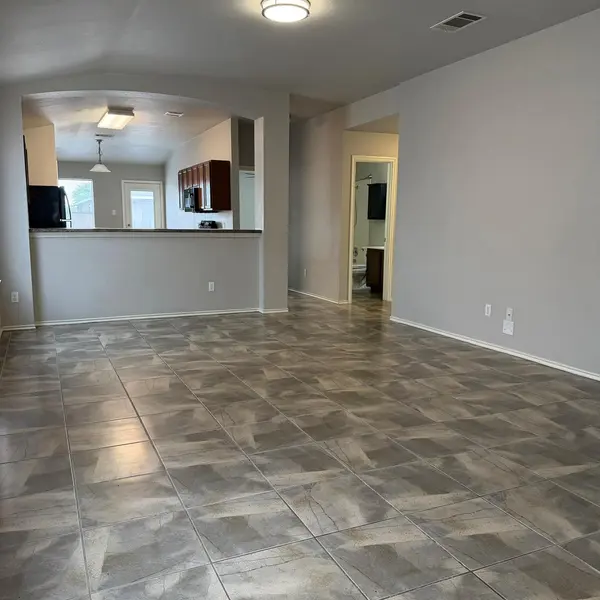 100 Carol Ave, Leander, TX 78641