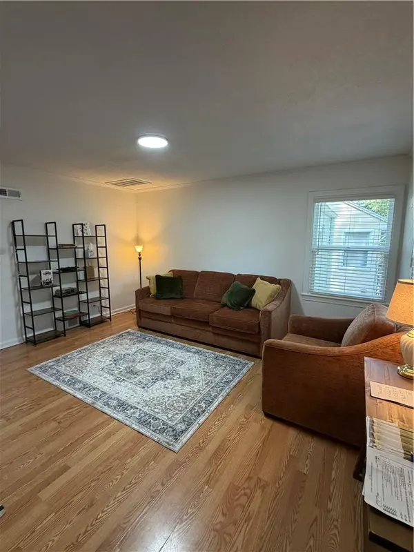 7118 Highland AVE, Kansas City, MO 64131