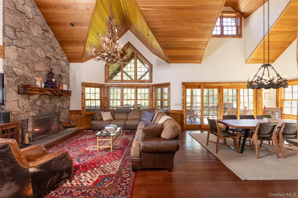 47 Sunrise PT, White Lake, NY 12786