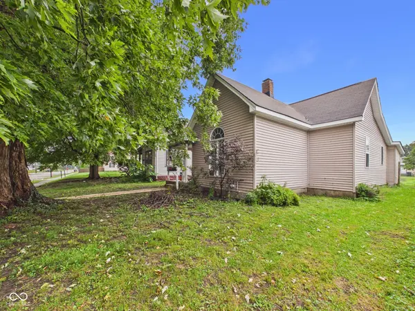 1932 Walnut ST, Anderson, IN 46016