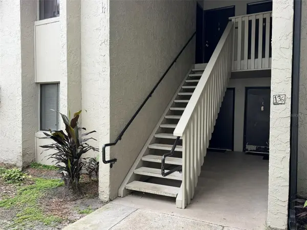 136 SPRINGWOOD CIR #A, Longwood, FL 32750