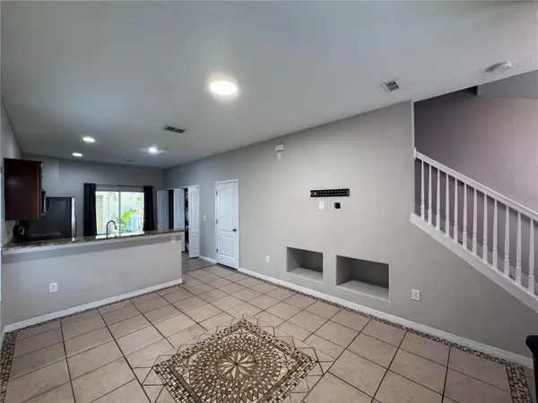 8523 BRUSHLEAF WAY, Tampa, FL 33647