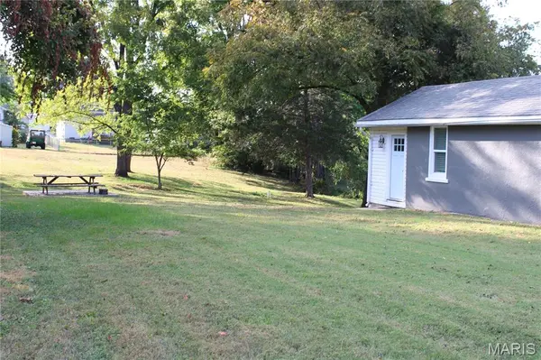308 Cedar ST, Perryville, MO 63775