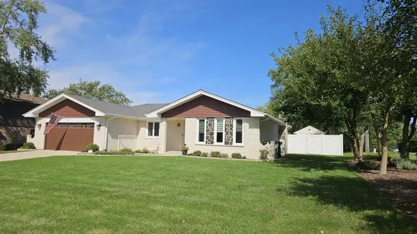 12006 Forestview DR, Orland Park, IL 60467