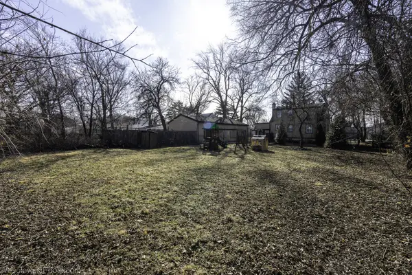1738 Lunt AVE, Des Plaines, IL 60018
