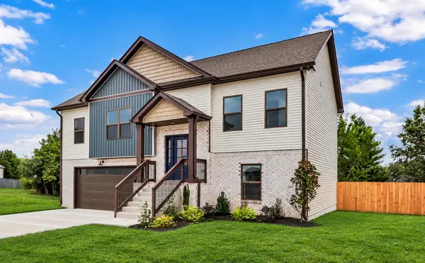 108 Apple Blossom Ct, Clarksville, TN 37042