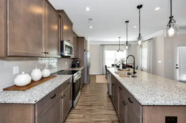220 Trenton Trail, Chapel Hill, TN 37034