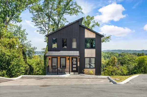 527 New Venture Way, Sevierville, TN 37876