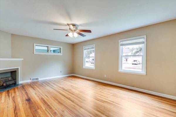 2410 E Wilma, Wichita, KS 67211