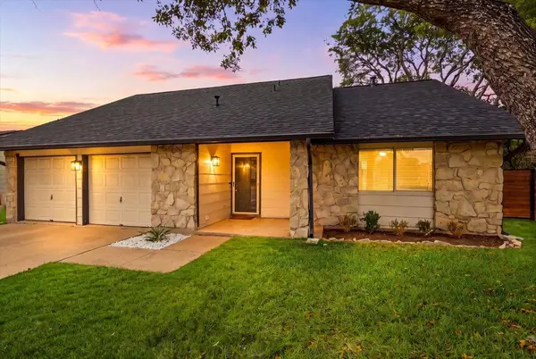 13010 Lamplight Village Ave, Austin, TX 78727