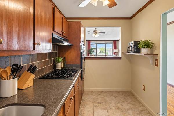 333 E Broadway #2K, Long Beach, NY 11561