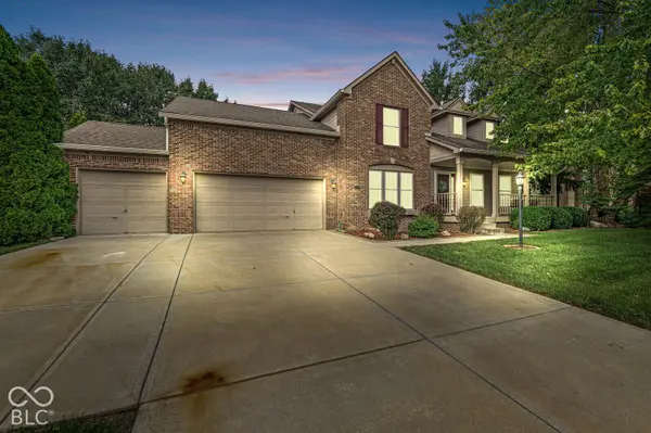 8340 Harrison Pkwy, Fishers, IN 46038