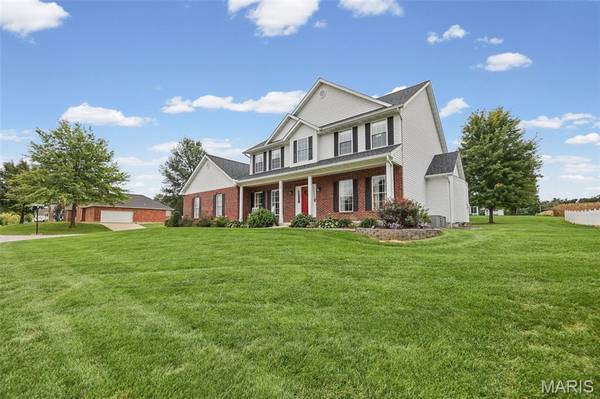 624 Timberline DR, Waterloo, IL 62298