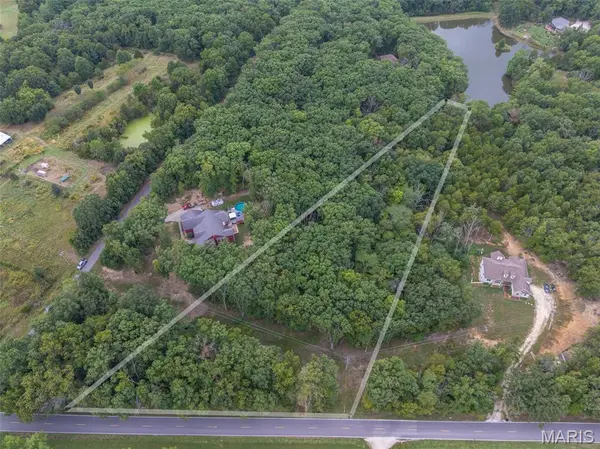 17191 Sunnyside Road, Warrenton, MO 63383
