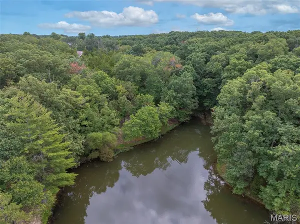 17191 Sunnyside Road, Warrenton, MO 63383