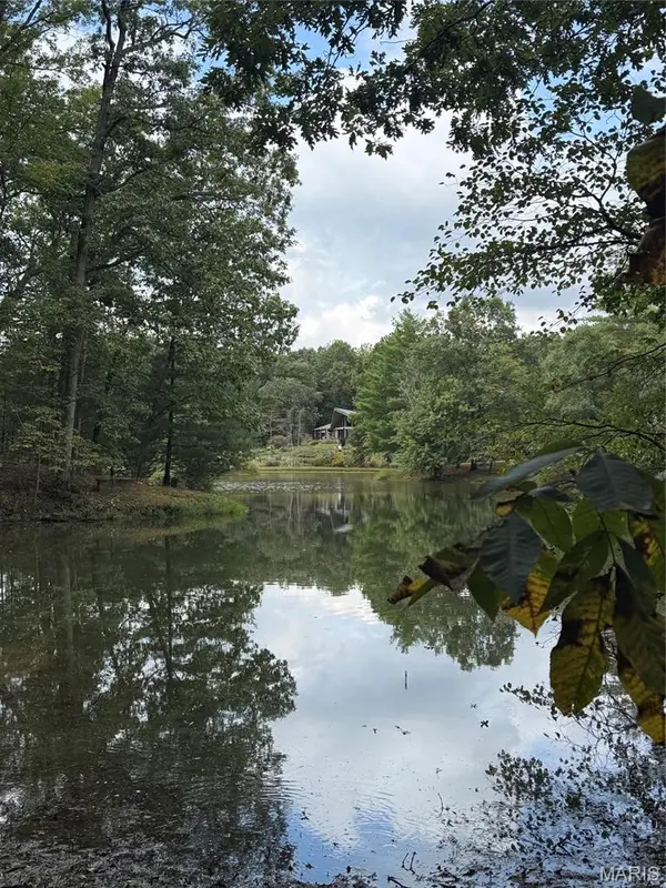 17191 Sunnyside Road, Warrenton, MO 63383