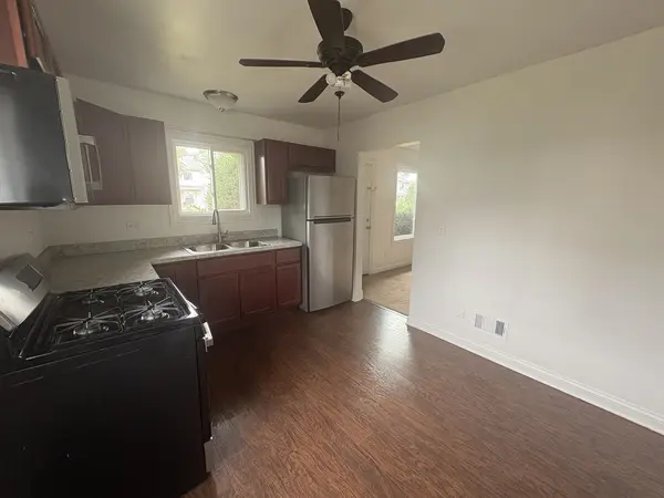 416 Wellington LN #416, Bolingbrook, IL 60440