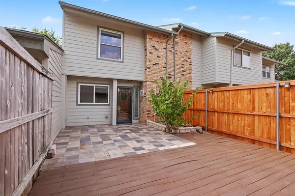 520 Greenlea Chase West, Oklahoma City, OK 73170