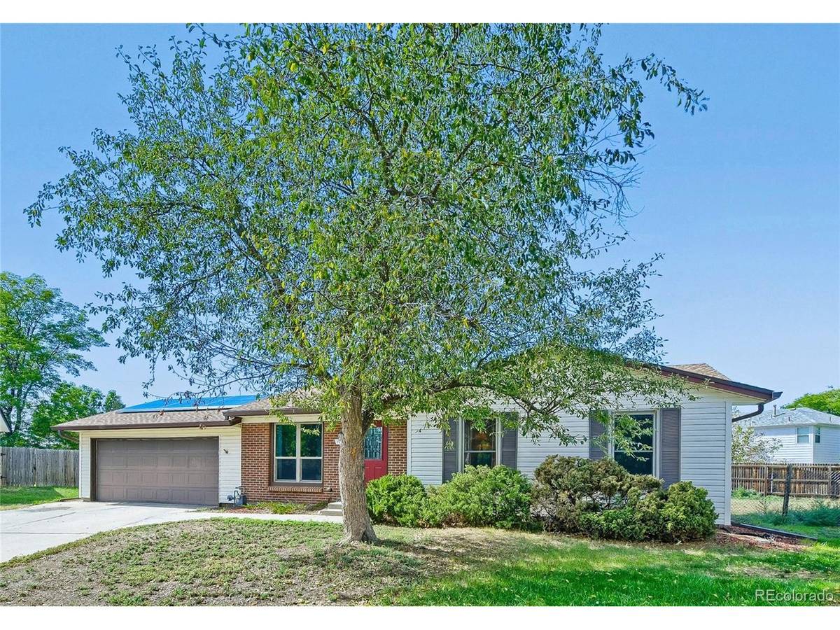 17411 E Gunnison, Aurora, CO 80017