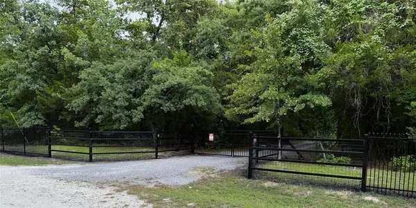 109 Private Road 916, Fairfield, TX 75840