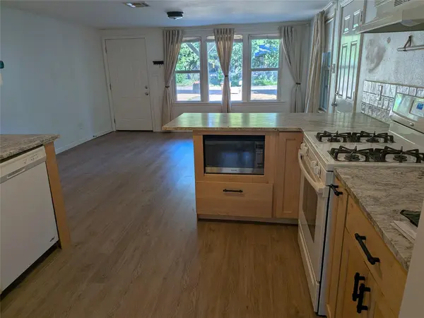 1109 Spur ST, Austin, TX 78721