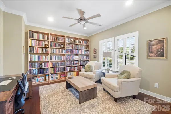 912 Manorwood DR, Waxhaw, NC 28173