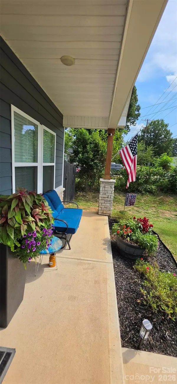 1007 S Ridge AVE, Kannapolis, NC 28083