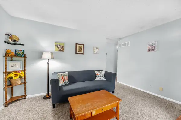 1336 Tall Grass DR, Eudora, KS 66025