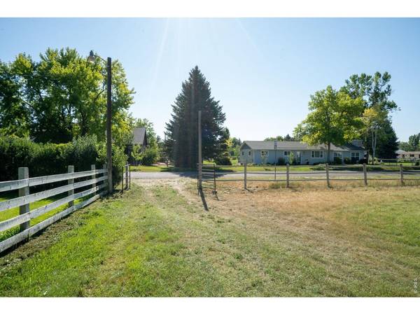 1609 Meadowaire, Fort Collins, CO 80525