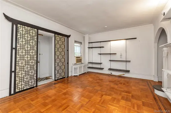 34-41 74th ST, Jackson Heights, NY 11372
