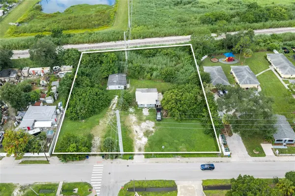 MANGO AVE, Sarasota, FL 34234