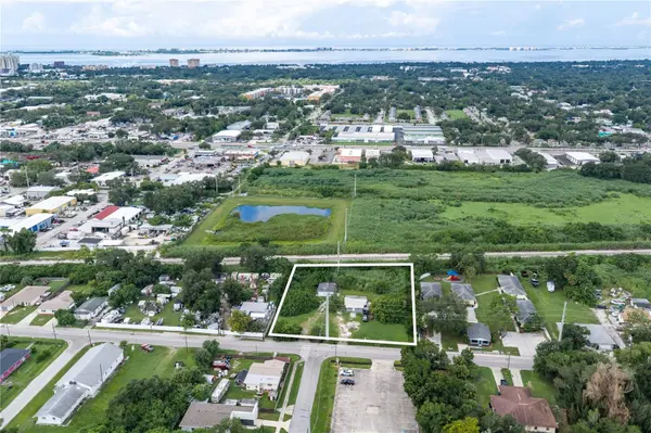 MANGO AVE, Sarasota, FL 34234