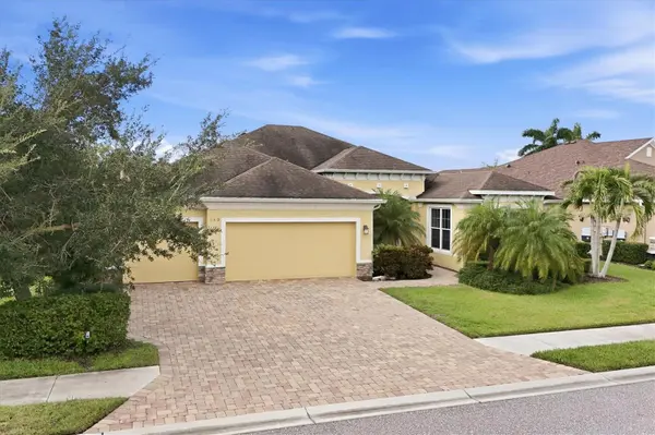640 HONEYFLOWER LOOP, Bradenton, FL 34212
