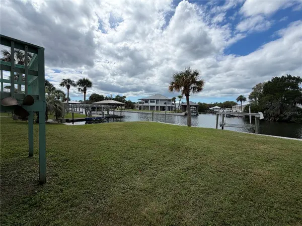 1610 NW 20TH AVE, Crystal River, FL 34428