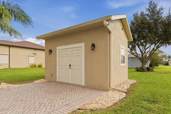 629 SAYGE DR, Polk City, FL 33868