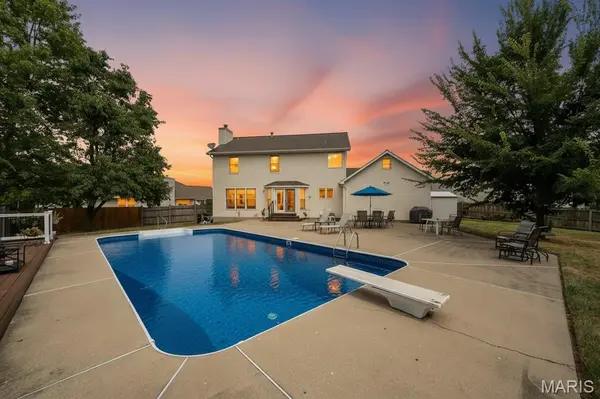 3 River Moss CT, St Peters, MO 63376