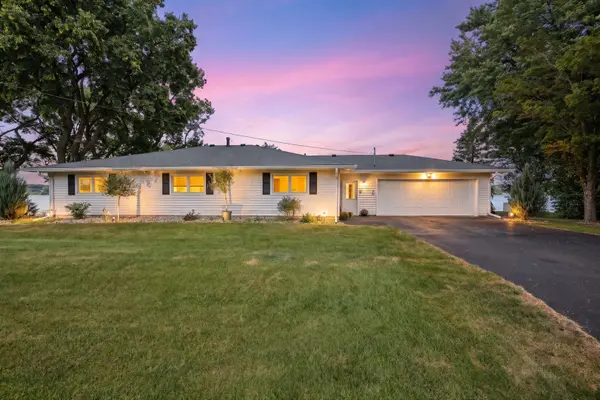 17807 Route 84 Route N, East Moline, IL 61244