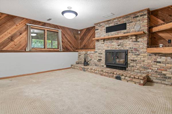 13008 Penn AVE S, Burnsville, MN 55337