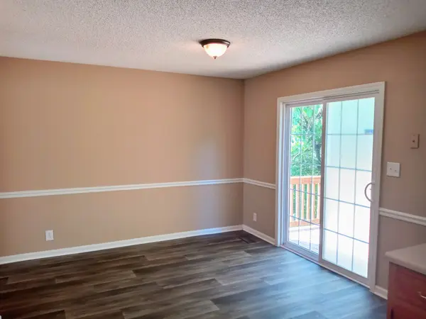 2575 Elkmont Dr, Clarksville, TN 37040