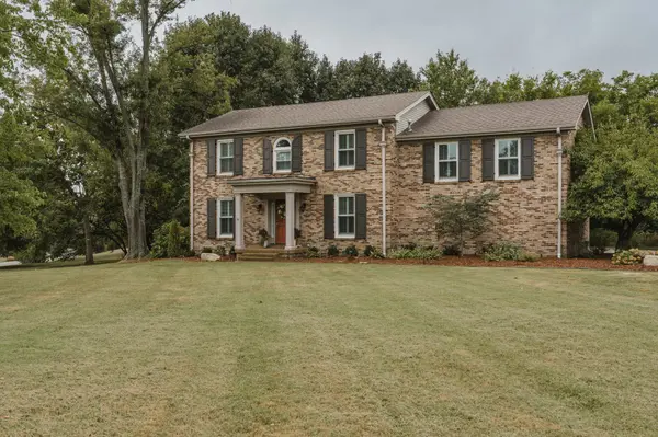 100 Harvest Ct, Franklin, TN 37067