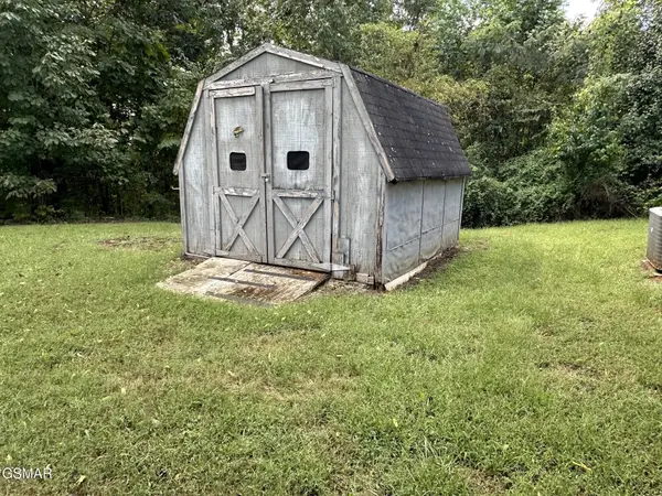 1020 Tramel Road, Sevierville, TN 37862